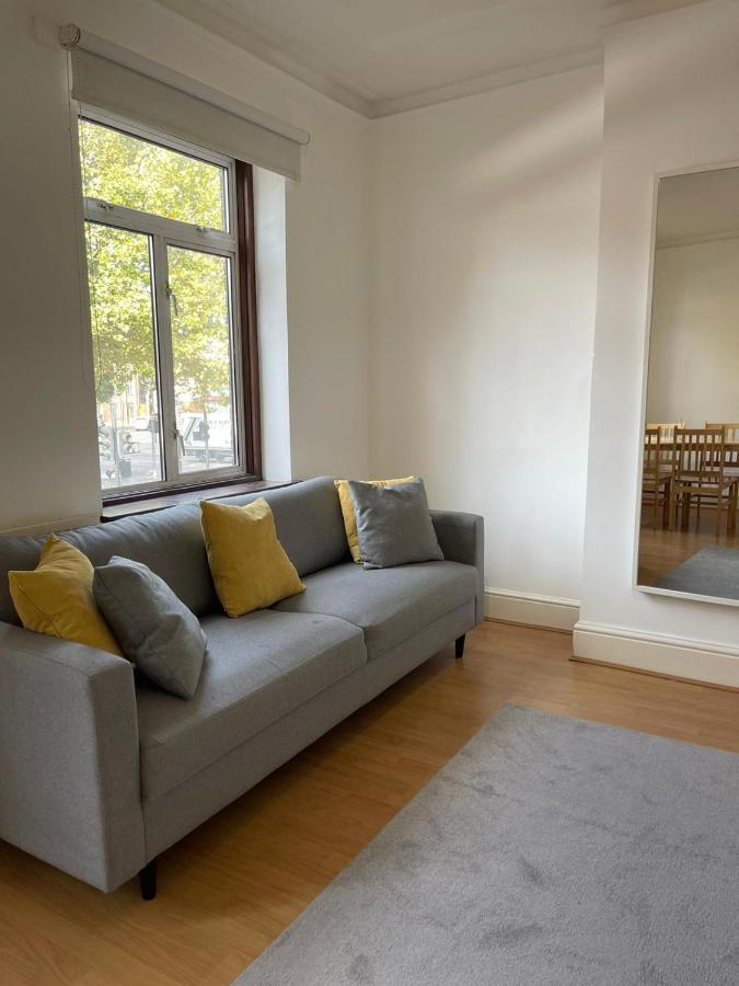 Amazing 3 Bedroom Flat Minutes From Tower Bridge Λονδίνο Εξωτερικό φωτογραφία