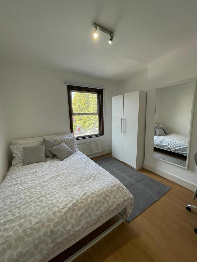 Amazing 3 Bedroom Flat Minutes From Tower Bridge Λονδίνο Εξωτερικό φωτογραφία